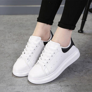 CHUNKY SNEAKERS