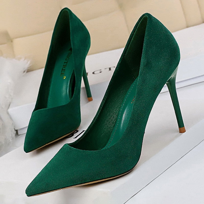 BIGTREE HEELS
