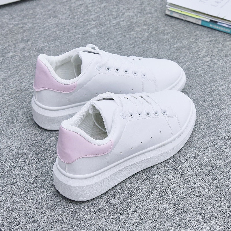 CHUNKY SNEAKERS