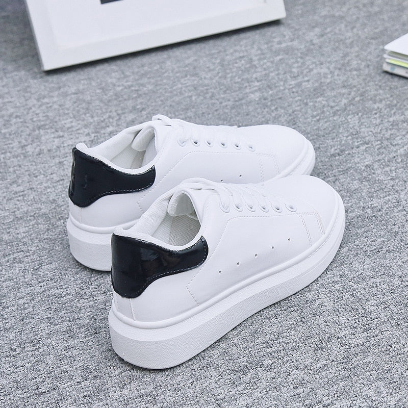 CHUNKY SNEAKERS