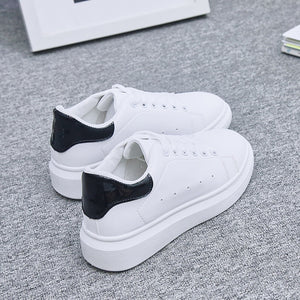 CHUNKY SNEAKERS