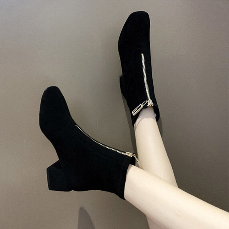 ANKLE BOOTS