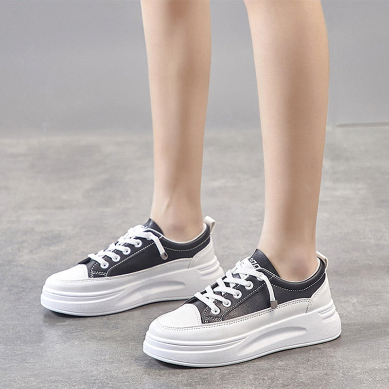 TOM SNEAKERS