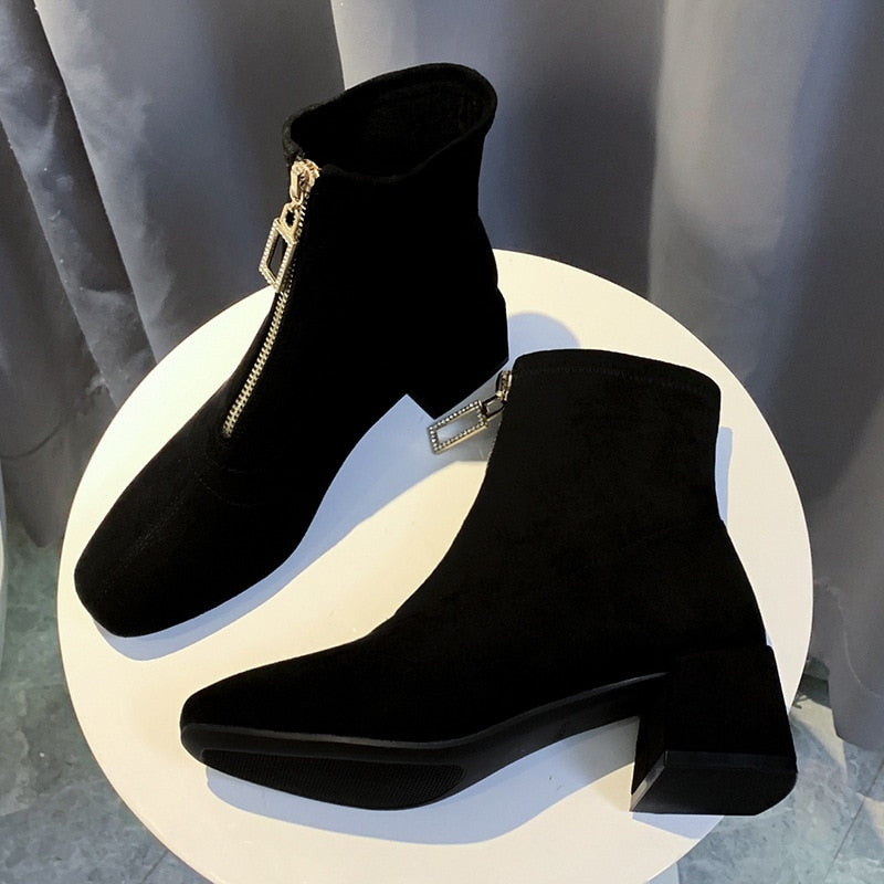 ANKLE BOOTS
