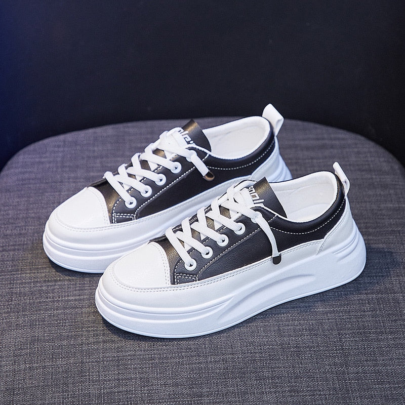 TOM SNEAKERS