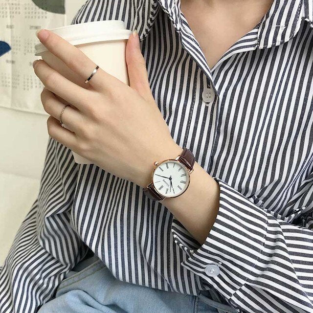 Simple Quartz Watch Women