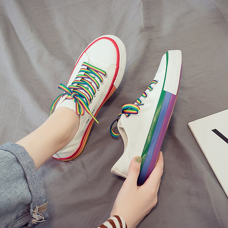 SALINA CANVAS SHOES
