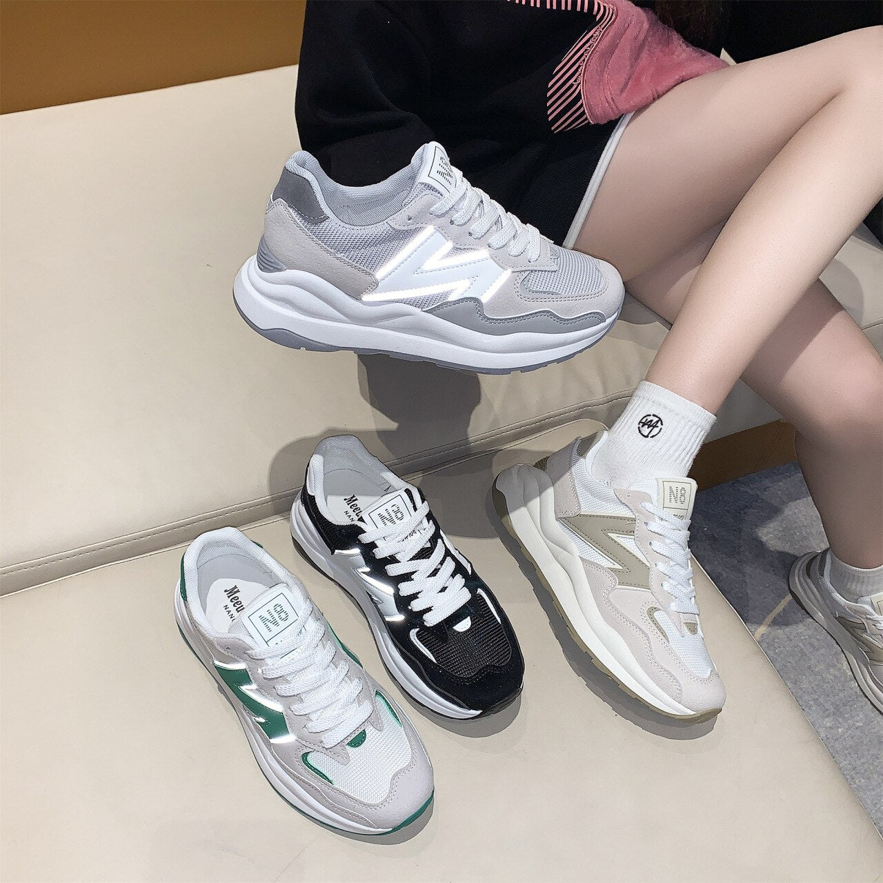 AURORA SNEAKERS