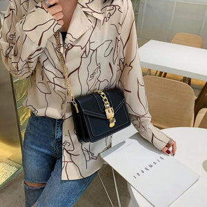 VIOLLA MESSENGER BAG
