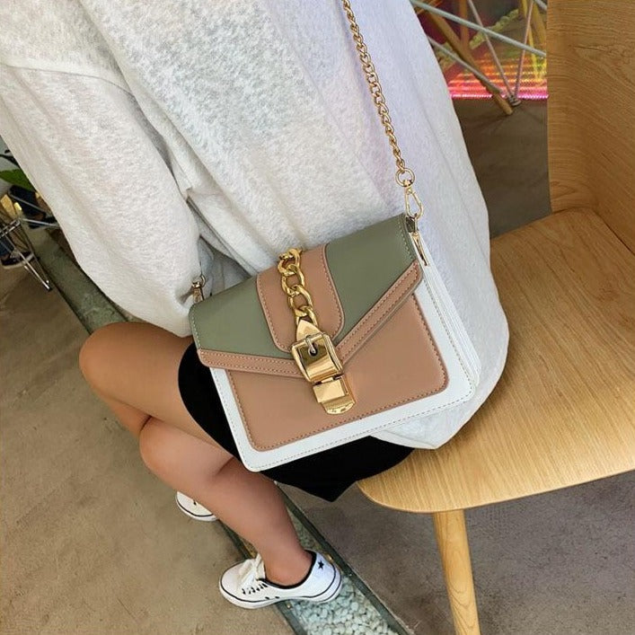 VIOLLA MESSENGER BAG