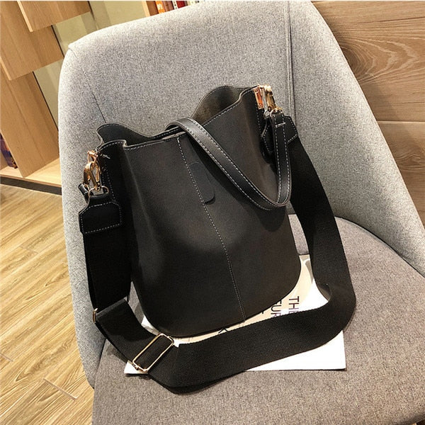 PANGO HANDBAG