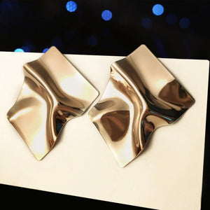 VINTAGE GOLD EARRINGS