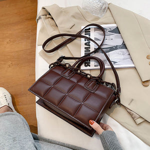 ASTRALA TOTE BAG