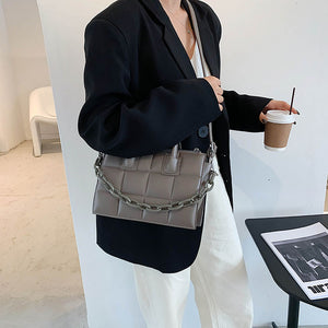 ASTRALA TOTE BAG