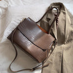 將圖片載入圖庫檢視器 DORIS TOTE BAG
