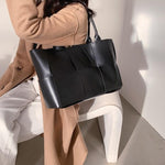 將圖片載入圖庫檢視器 MAGGY TOTE HANDBAG
