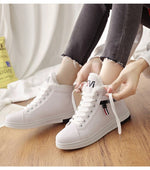 將圖片載入圖庫檢視器 KIRA WINTER SNEAKERS
