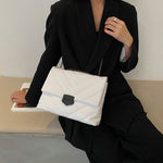 將圖片載入圖庫檢視器 MOLLY HANDBAG
