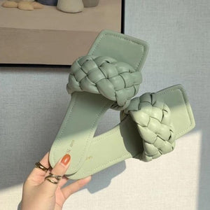 WAVE SLIPPERS