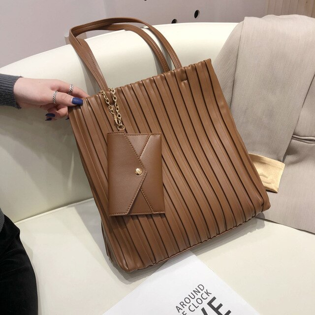 VAKKO TOTE BAG