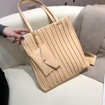 將圖片載入圖庫檢視器 VAKKO TOTE BAG
