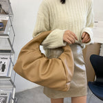 將圖片載入圖庫檢視器 LIAH CLOUD BAG
